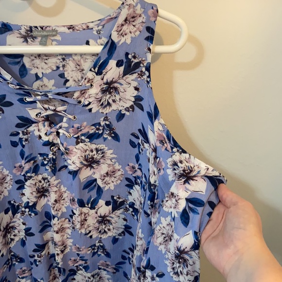 Top - Picture 4 of 5